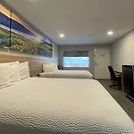 Days Inn By Wyndham Near Seaworld San Antonio